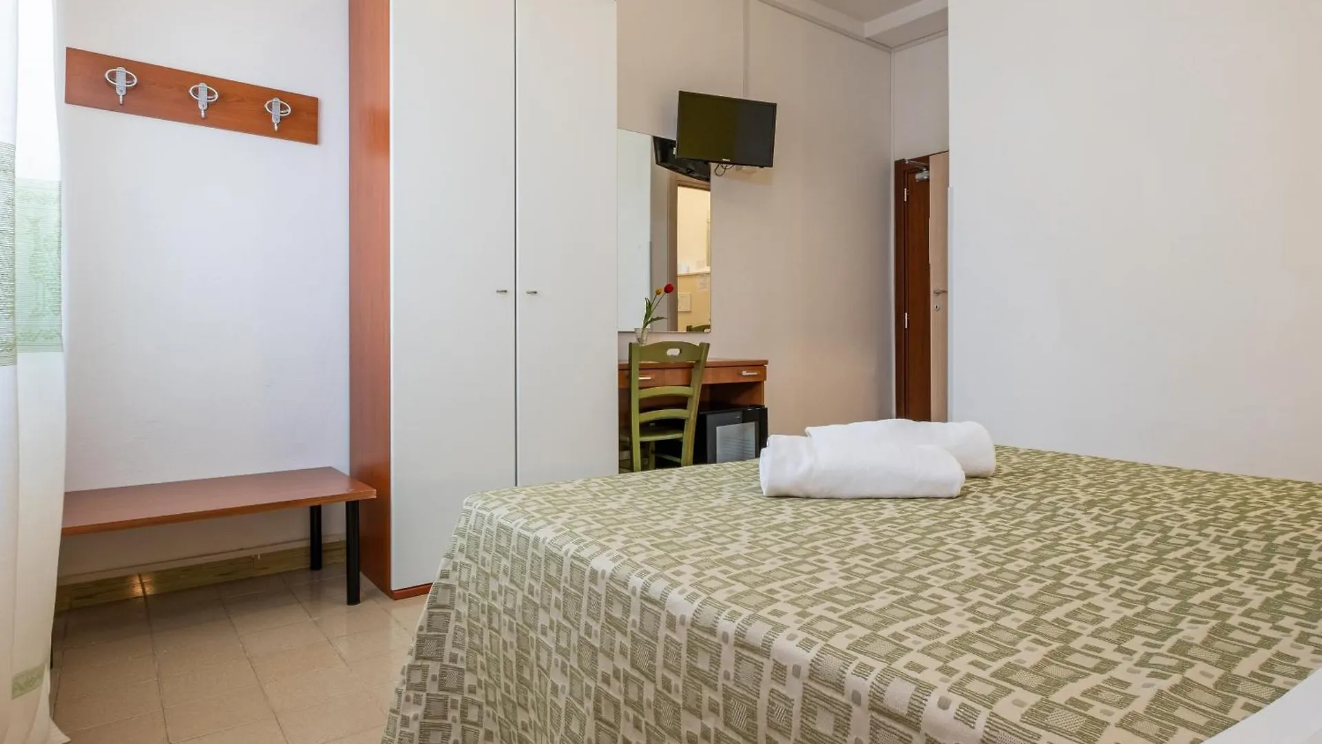 Hotel Il Gabbiano Alghero 3*,  Italien