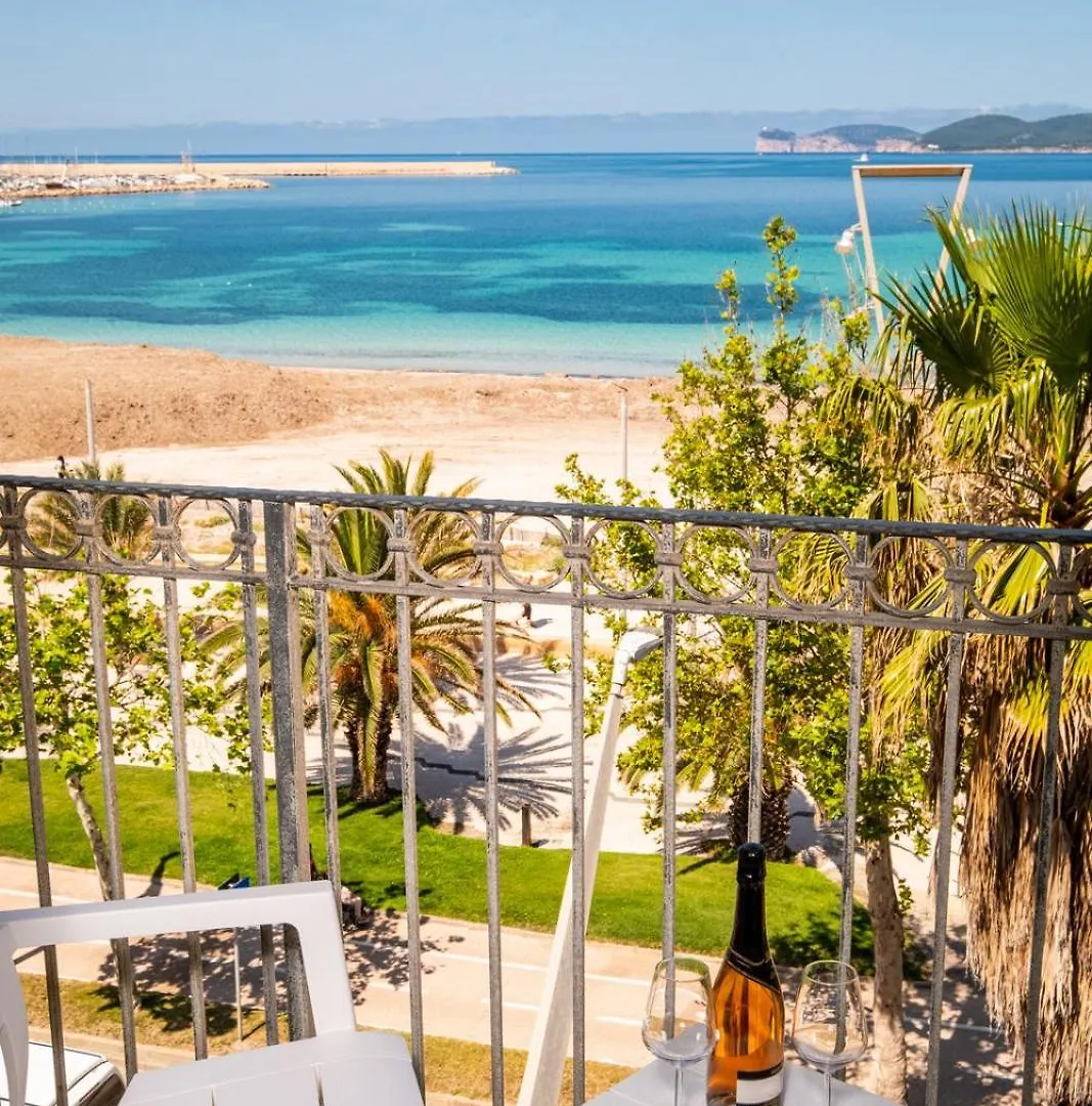 Hotel Il Gabbiano Alghero 3*,
